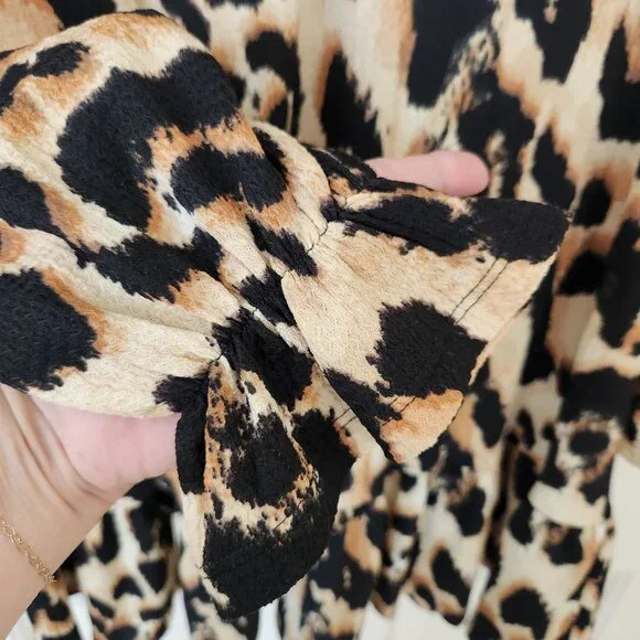 River Island Leopard Print V-Neck Long Sleeve Babydoll Dress Flowy Sexy Size 10 - Picture 4 of 7